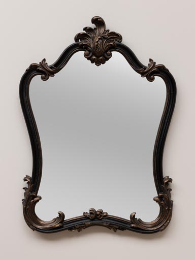 Mirror Gotica