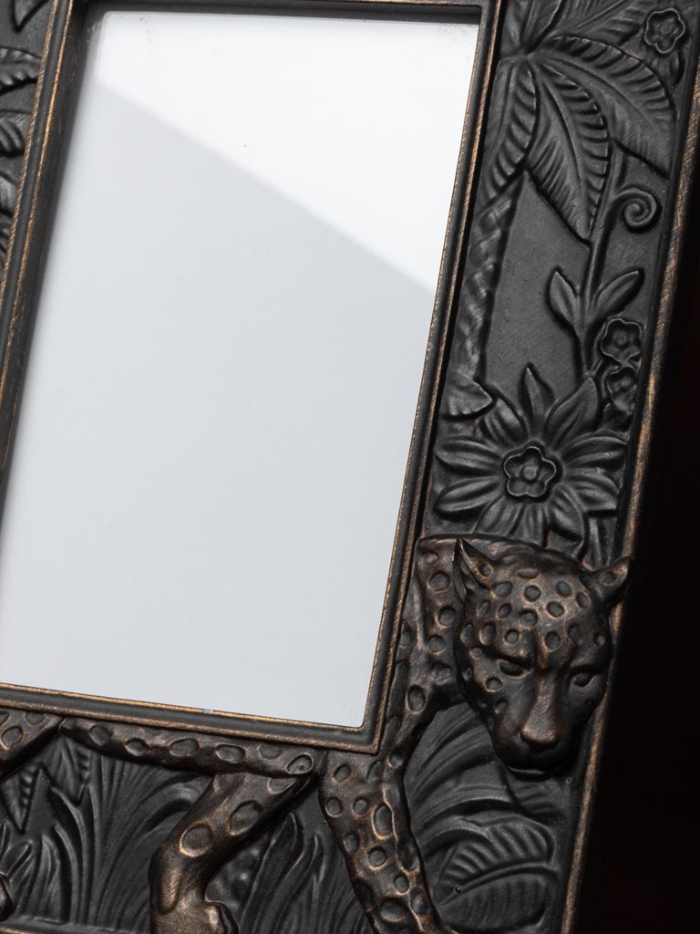 Photo frame with panther in relief (15x10) - 4