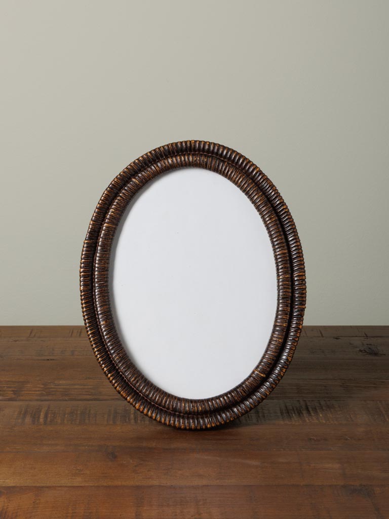 Dark rattan style oval photoframe (12x17) - 3