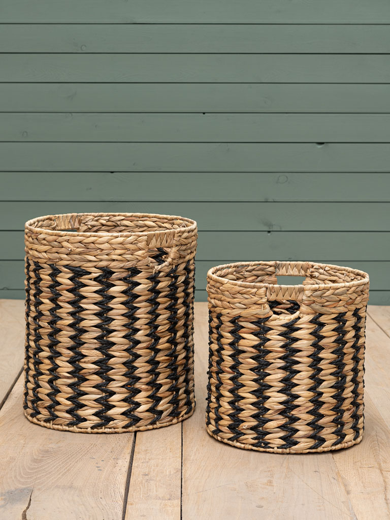 S/2 beige and black grass baskets - 1