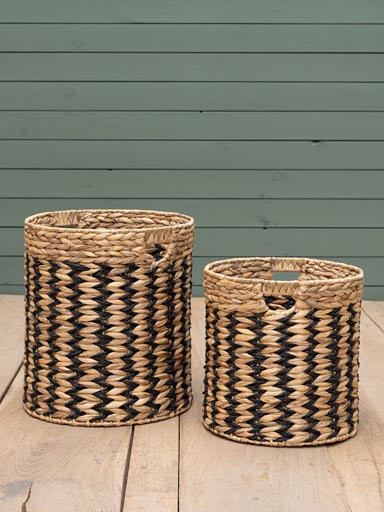 S/2 beige and black grass baskets