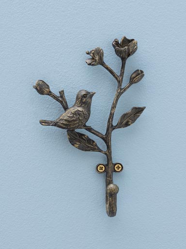 Crochet oiseau sur da branche