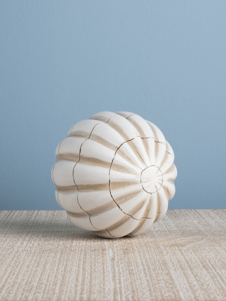 White ball with large stripes deco - 1
