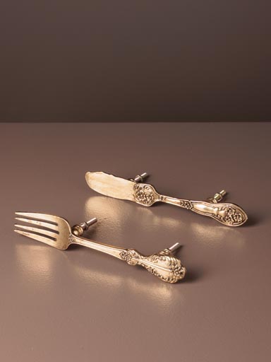 S/2 knife and fork knob