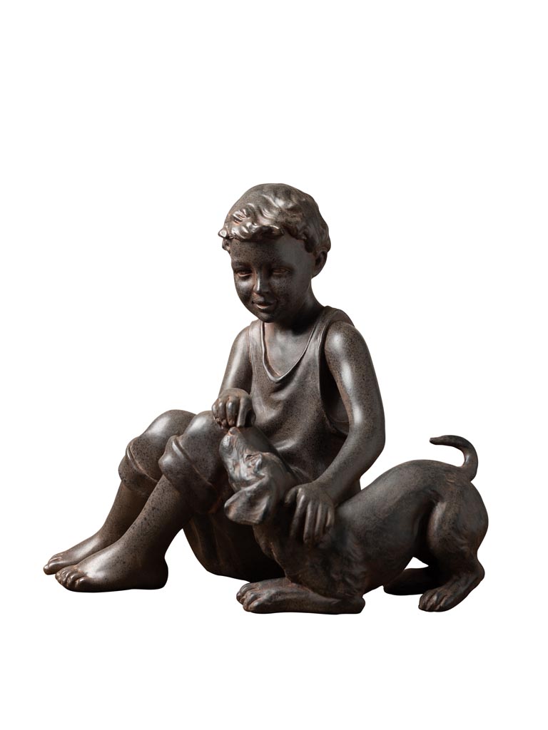 Seated boy with dogn in resin - 2