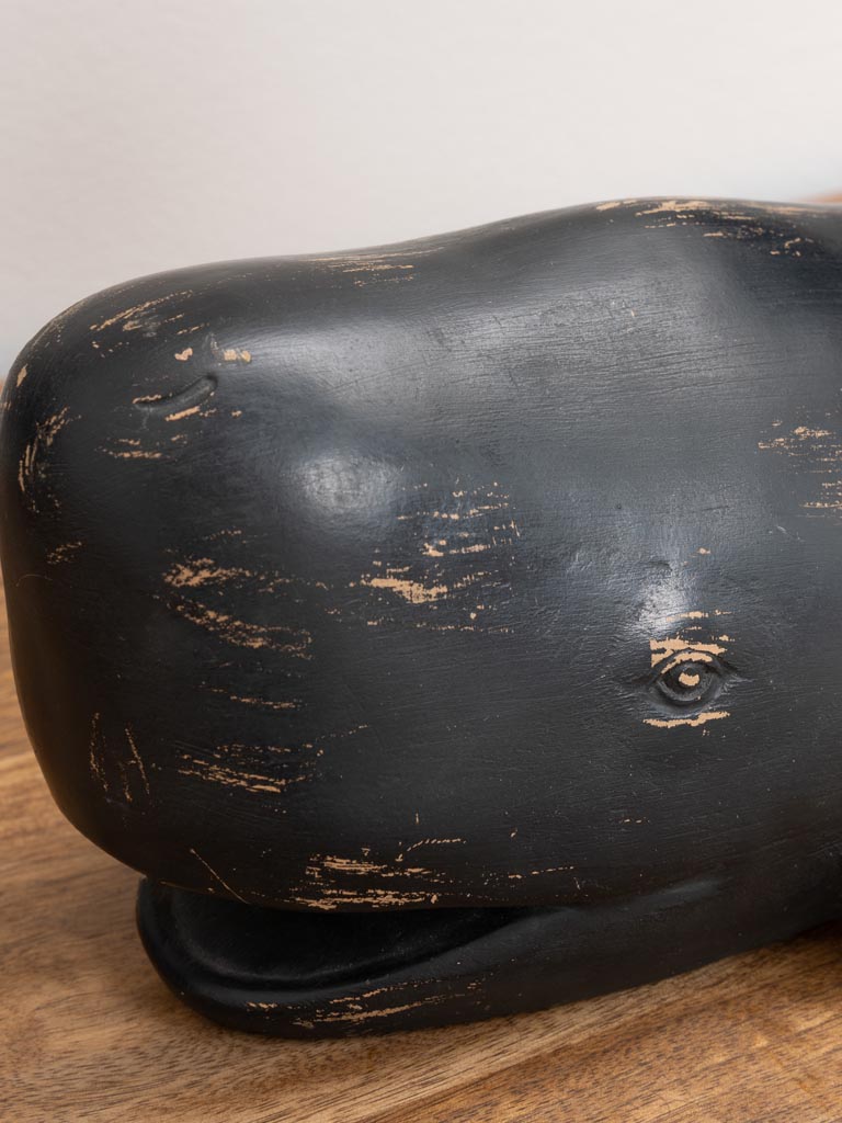 Bookend whale - 4