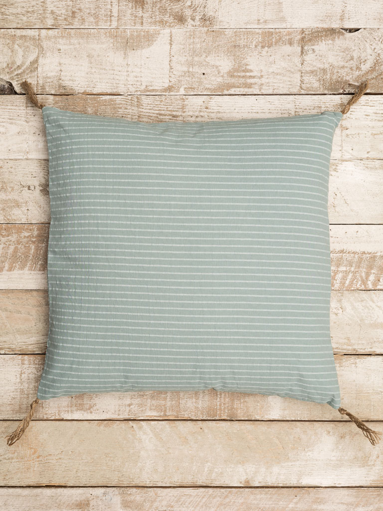 Light blue cushion with jute - 1