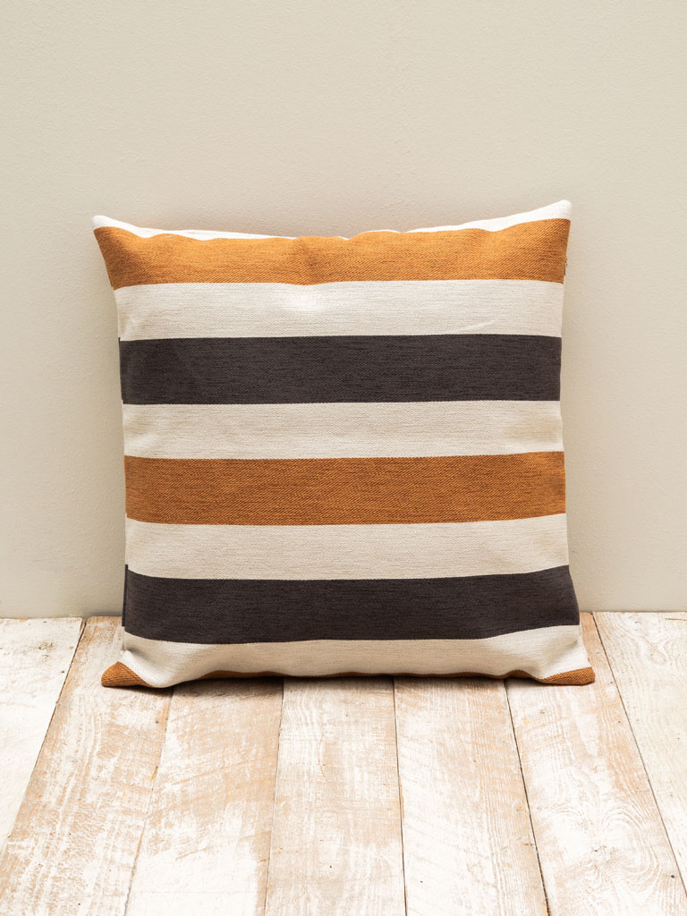 Cushion with orange and brown stripes - 3