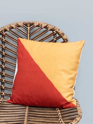 Cushion sea flag Oscar