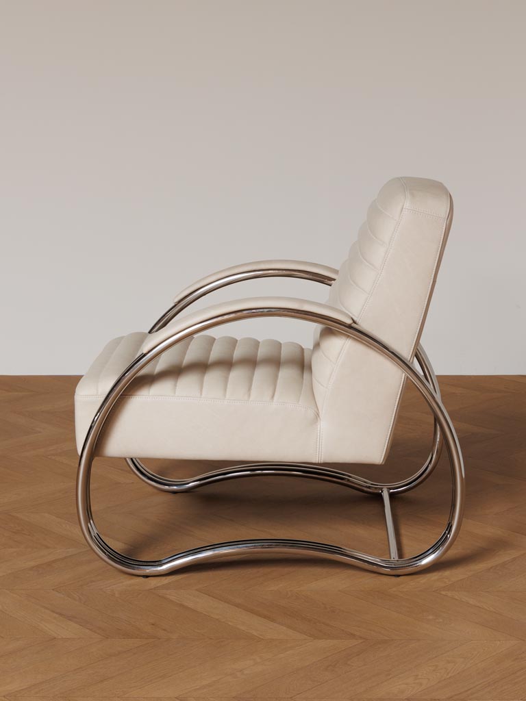 Armchair Harvey - 5
