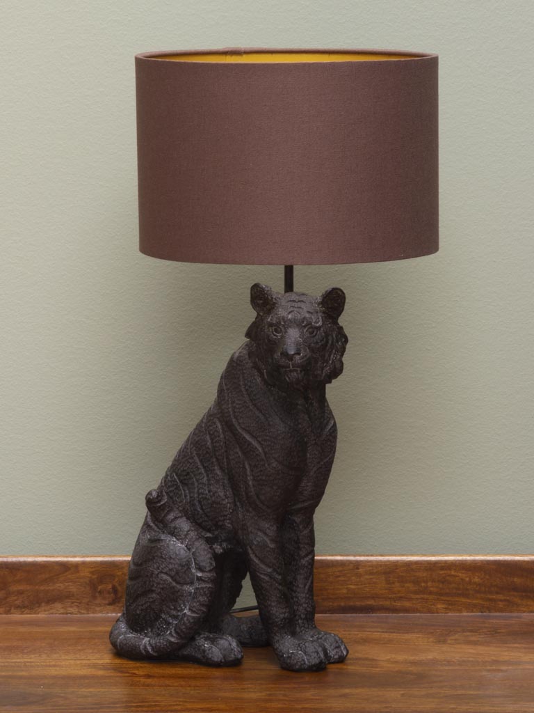 Seated tiger lamp with shade - 1