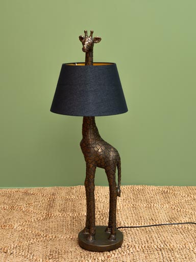 Golden giraffe lamp with shade