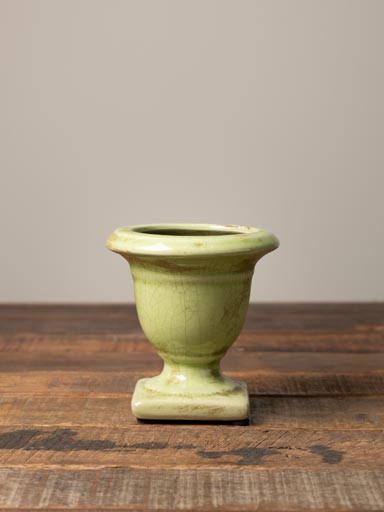 Small green medicis vase