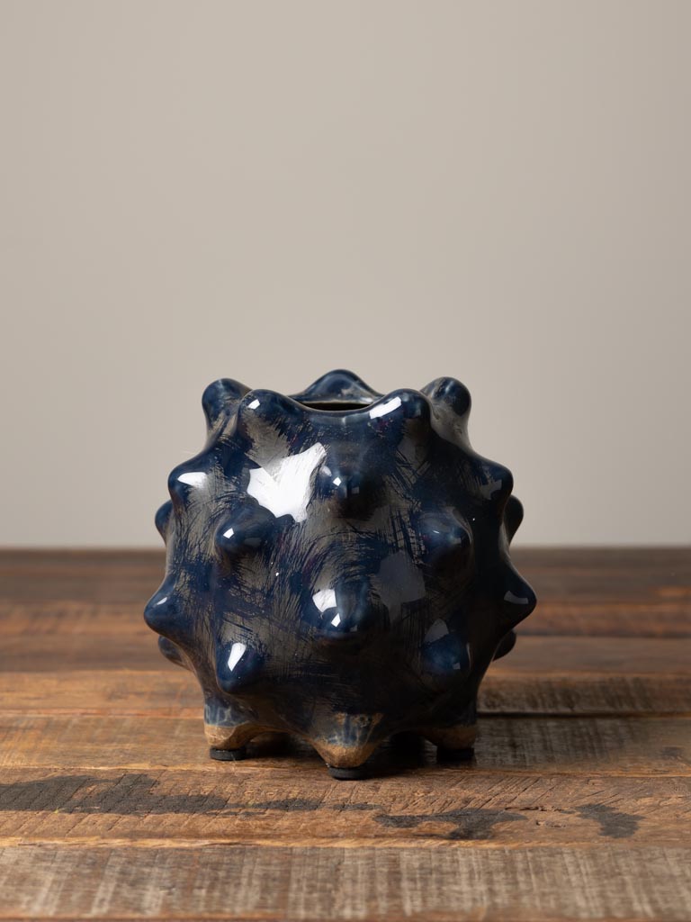 Petit vase pointu bleu marine en céramique - 1