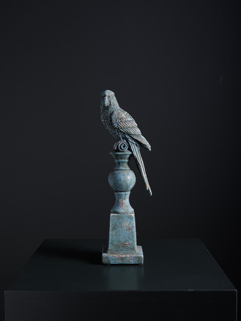 Parrot on perch blue patina - 3