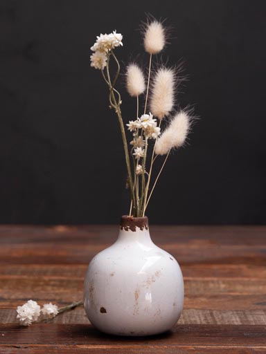  White small ceramic vase