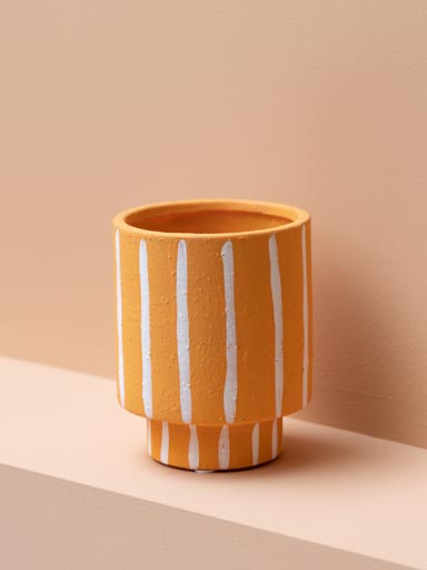 Orange flower pot Ferret