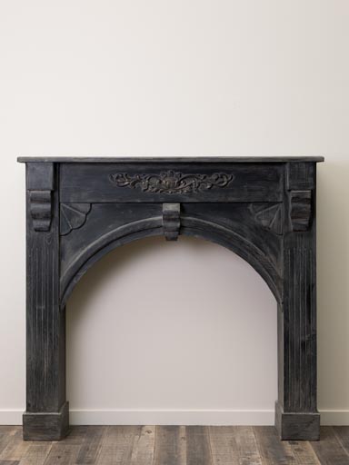 Wooden fireplace console black patina Beaulieu