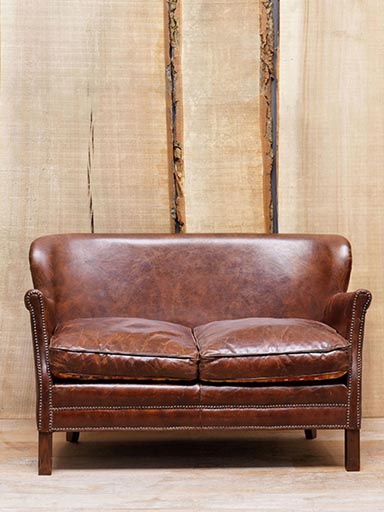 2 seaters leather armstool 