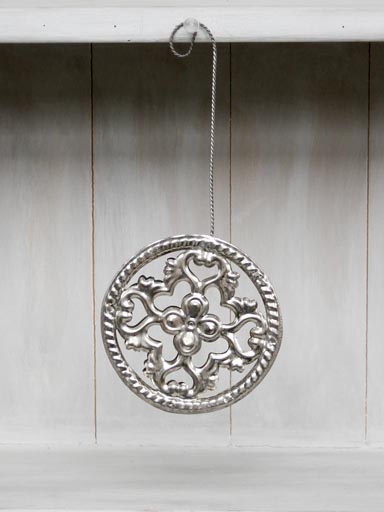 Silver Hanger