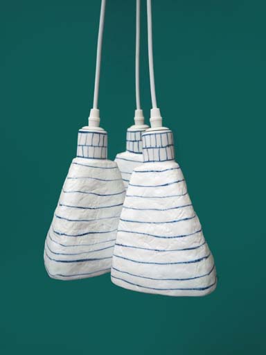 Hanging lamps x3 in ceramic with blue lines