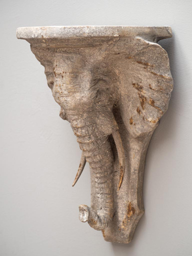 Elephant head wall stand