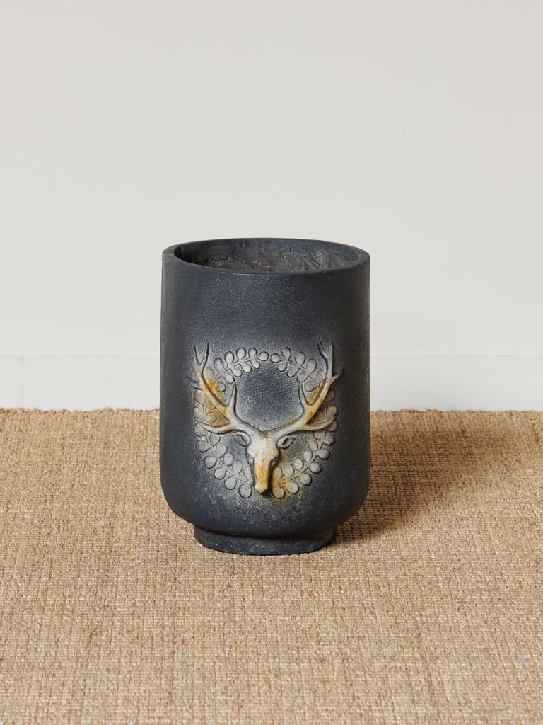 Magnesia deer flower pot - 1