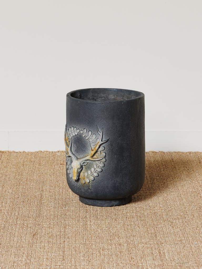 Magnesia deer flower pot - 3