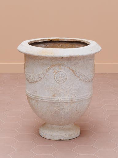 Large outdoor Medicis vase Verona