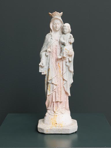 Statue de la Vierge Marie et Jésus