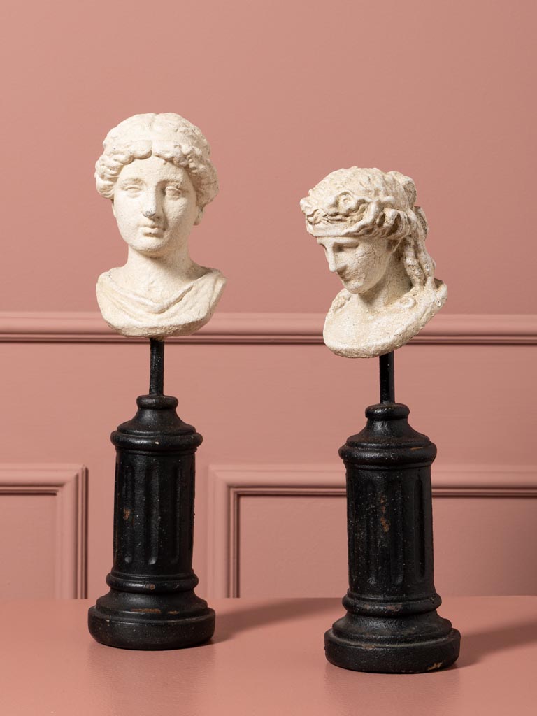 Sculpture sur socle Lucretia - 4