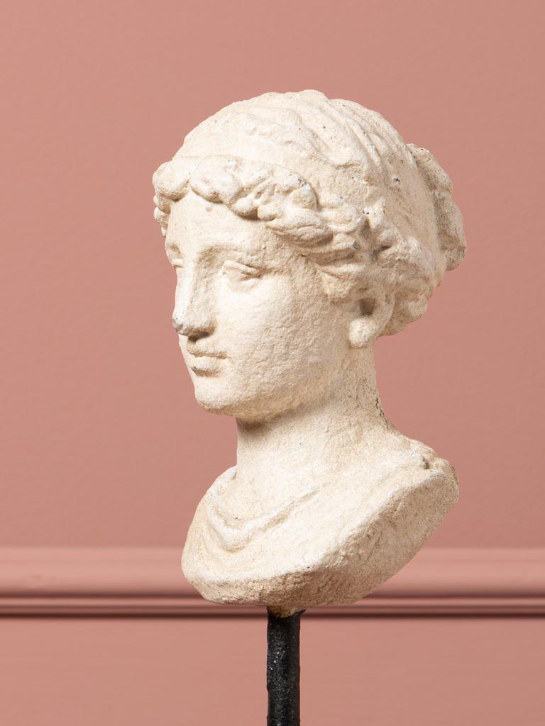 Sculpture sur socle Lucretia - 6