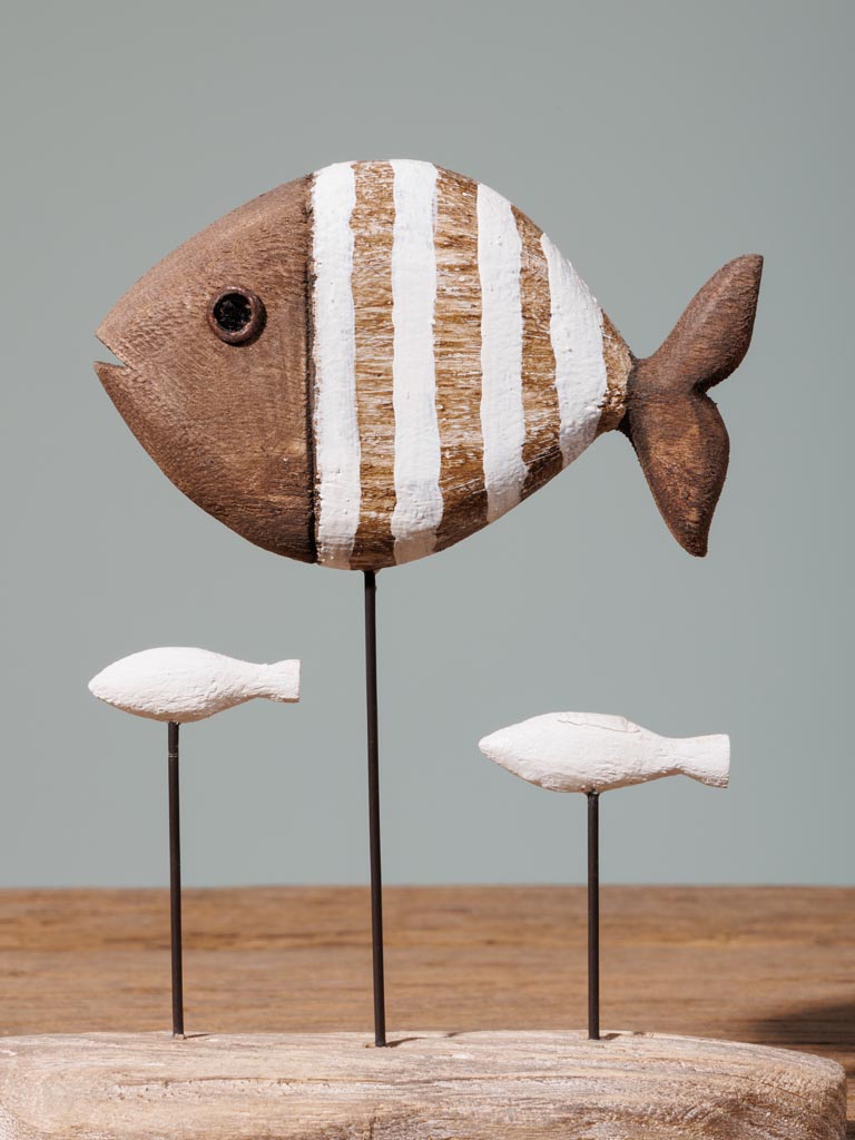 Three wood fish on stand - 3