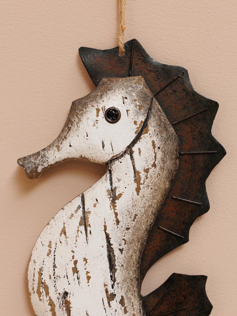 Hanging seahorse wood and iron - 4