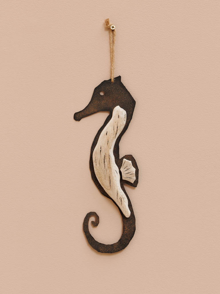 Small hanging seahorse iron & wood - 1