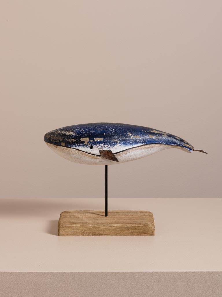 S/2 whales on stand - 5