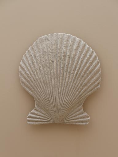 Wall decor scallop shell