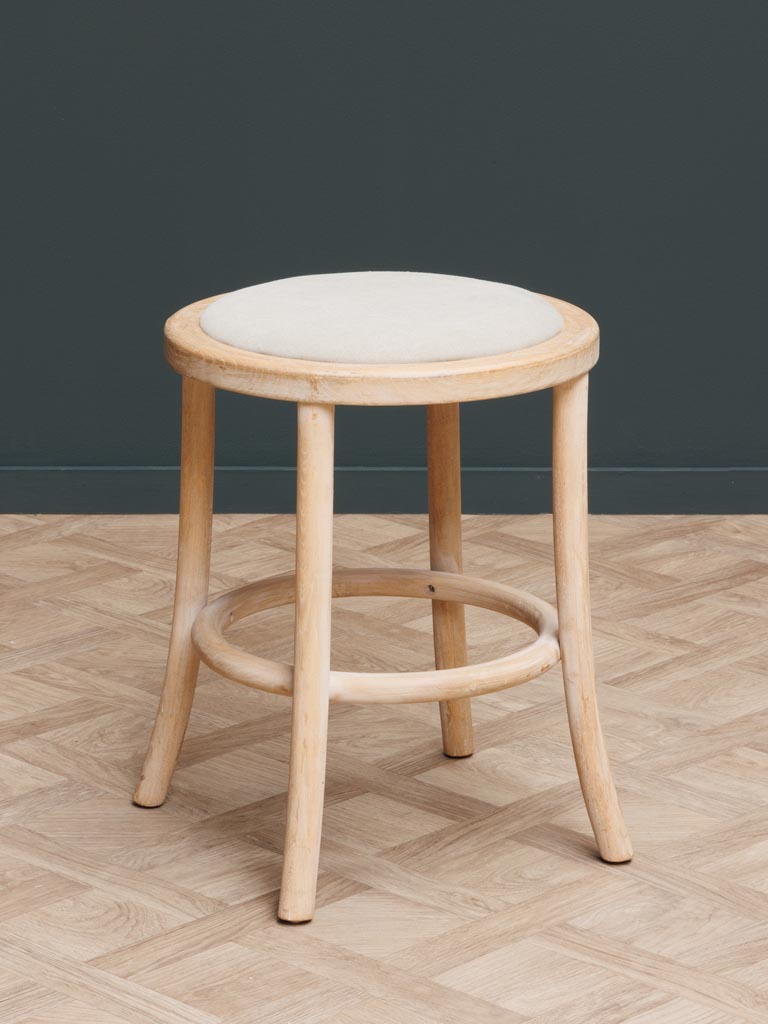 Stool Jude - 1