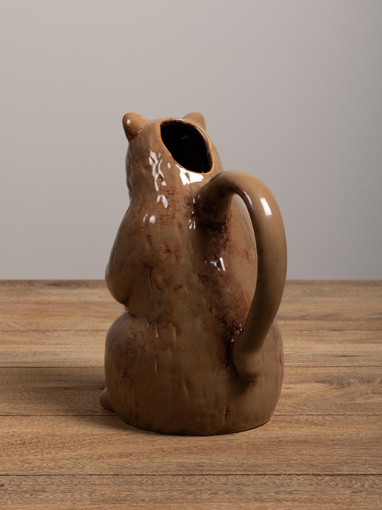 Brown bear pitcher - 6