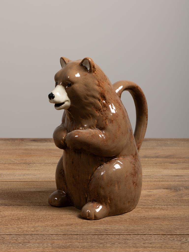 Brown bear pitcher - 2