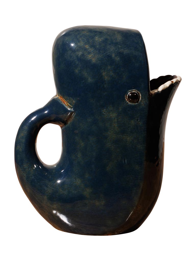 Whale pitcher Tryphon - 2