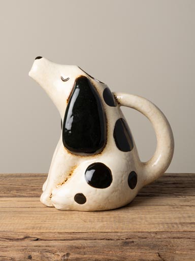 Pitcher black & white dog