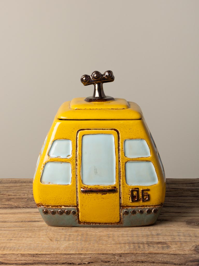 Yellow box cable car - 3