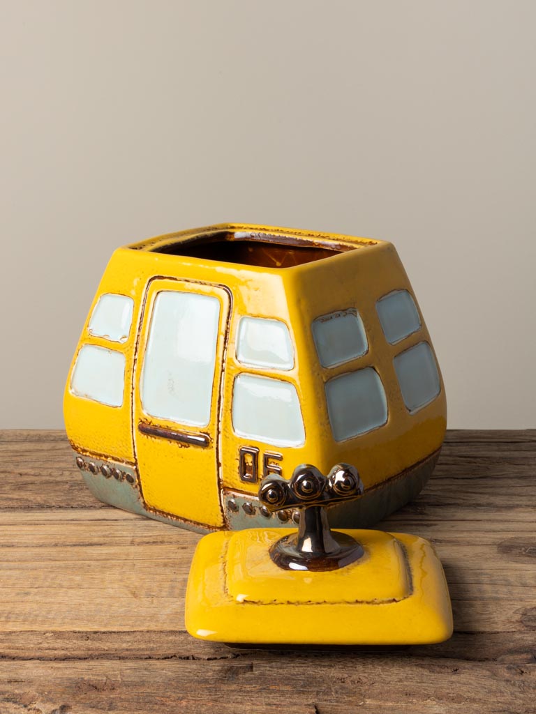 Yellow box cable car - 4