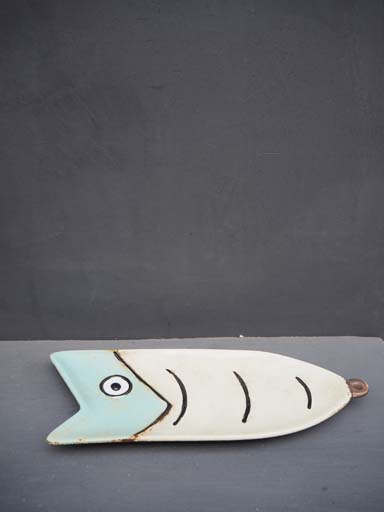 Small white & light blue fish plate "Comic"