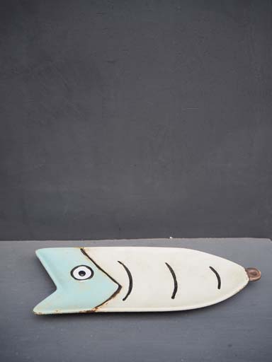 Small white & light blue fish plate "Comics"