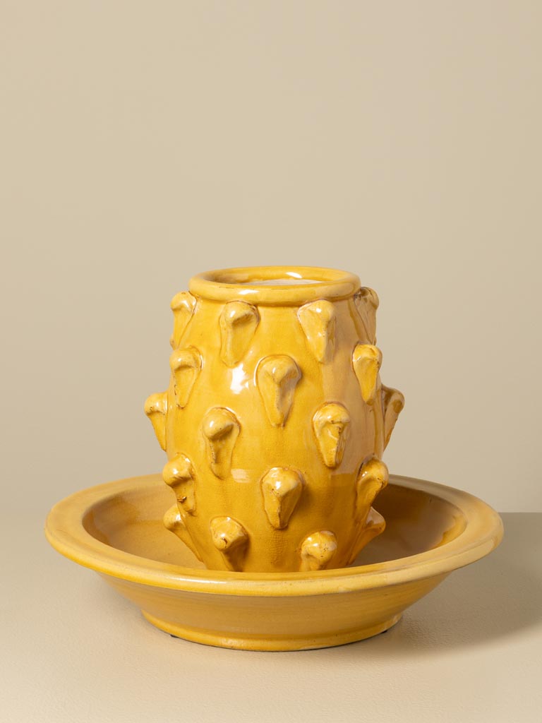 S/2 vase and basket in yellow terracotta - 1