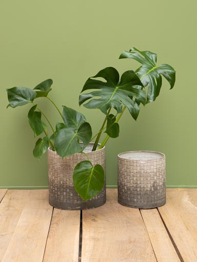 S/2 metal planters grey shades