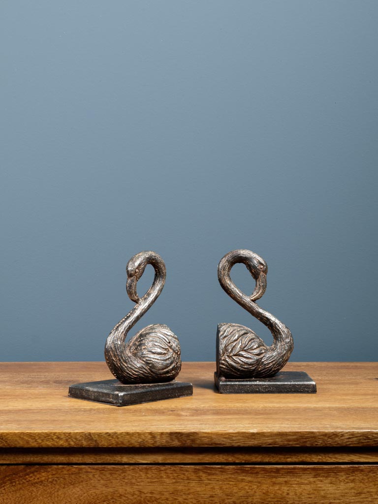 Cast iron swan bookends - 3
