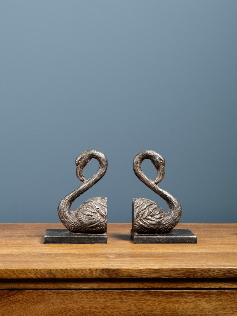 Cast iron swan bookends - 4